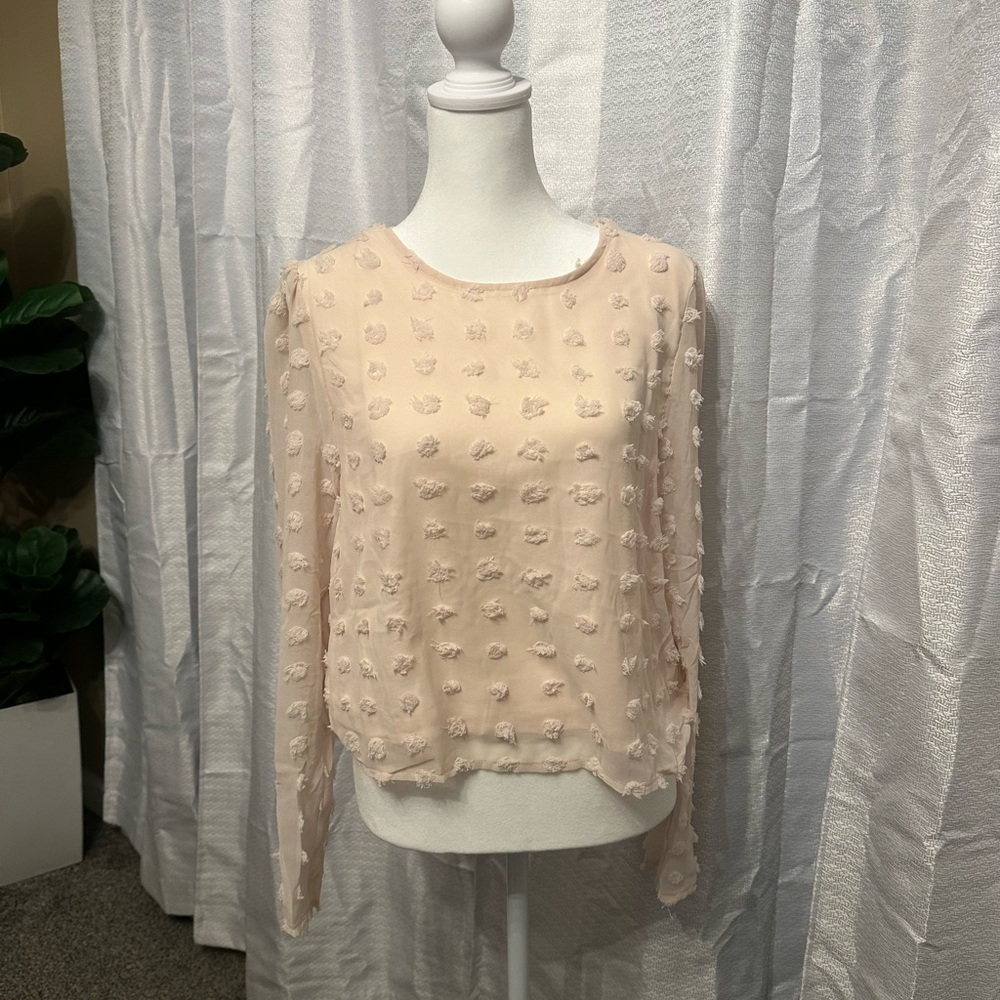 She + Sky Cream Textured Blouse